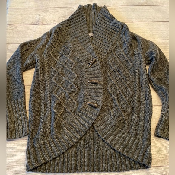 Market & Spruce Sweaters - Cozy Gray Cable Knit Sweater